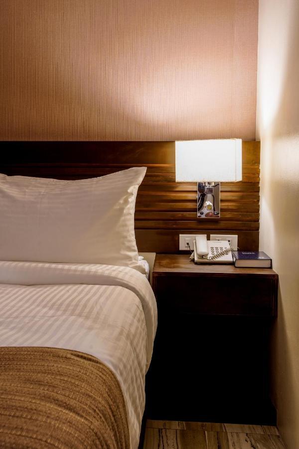 Hotel Areca Legazpi Ngoại thất bức ảnh